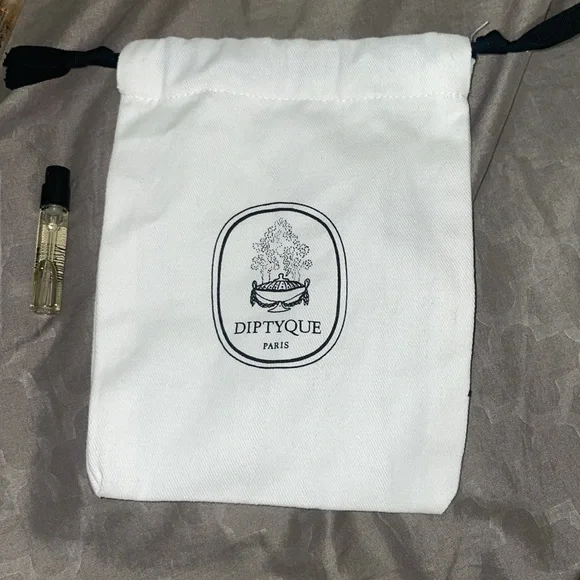 Diptyque Paris Gift Set - Picture 3 of 6